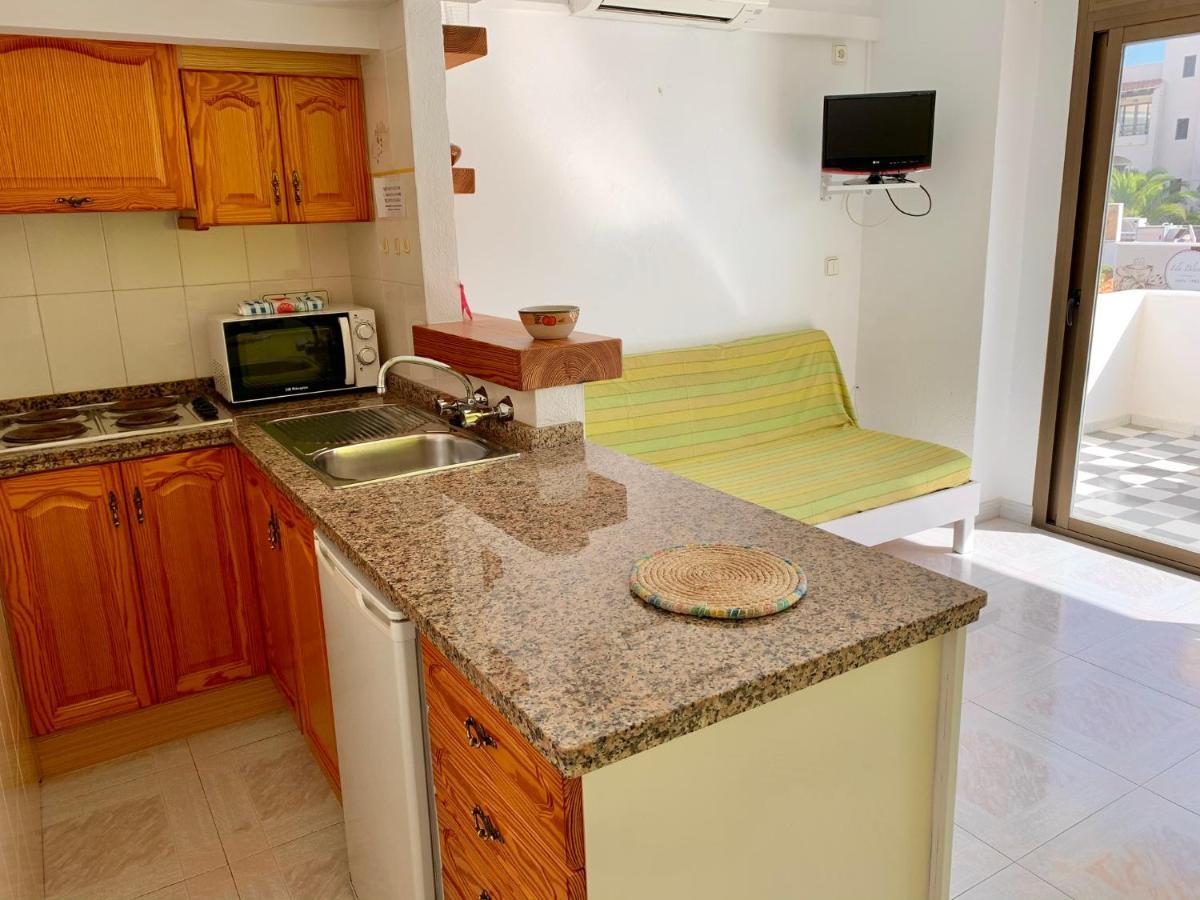 Apartamentos Miranda Es Pujols Exterior photo