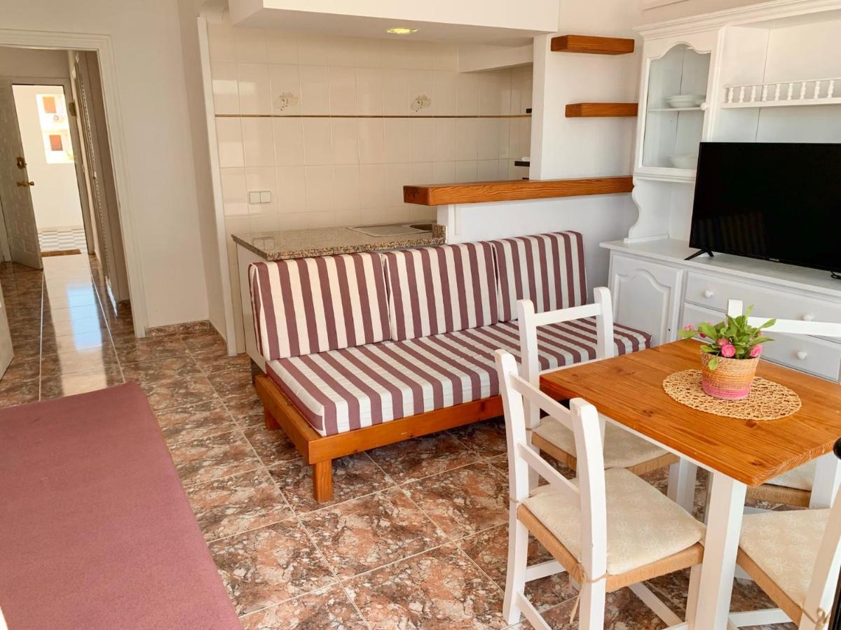 Apartamentos Miranda Es Pujols Exterior photo