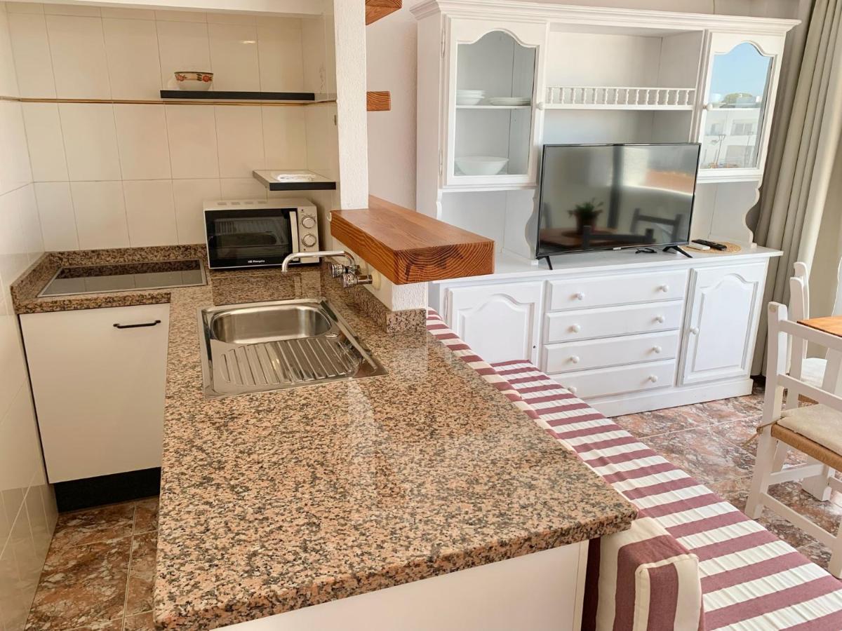 Apartamentos Miranda Es Pujols Exterior photo
